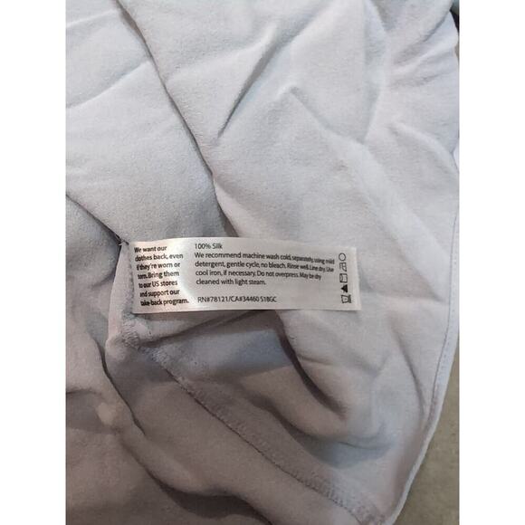 Eileen Fisher 100% Silk Georgette Top Women's M Petite Gray - Picture 6 of 7